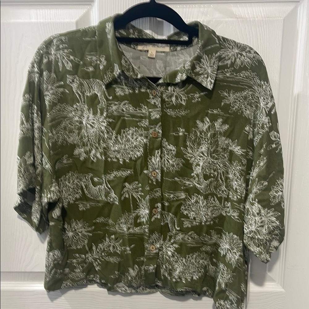 Joie de Vivre Olive Green Button-Up Women's Top